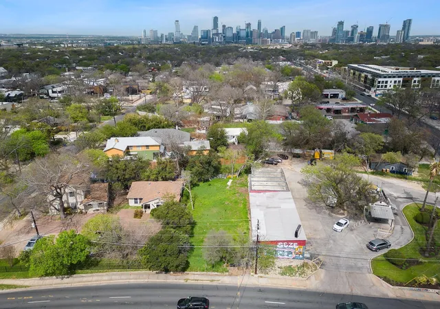 5th image of 604 W Oltorf St, Austin, TX 78704 | MLS# 8839300