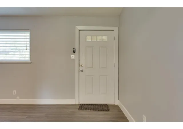 Photo 4 of House for sale at 1606 Parker Ln, Austin, TX 78741 | MLS# 9815061 | Listing updated on 2024-06-25