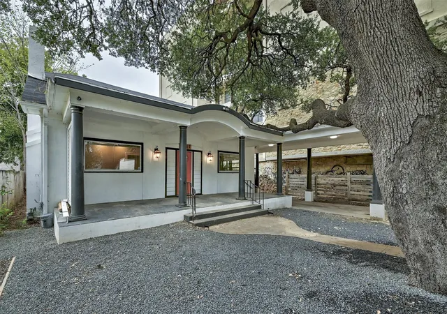 2nd image of 2511 San Gabriel St, Austin, TX 78705 | MLS# 3242804