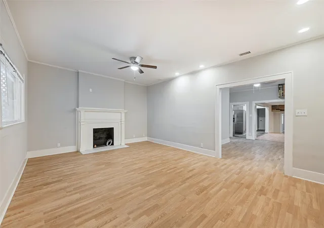 5th image of 2511 San Gabriel St, Austin, TX 78705 | MLS# 3242804