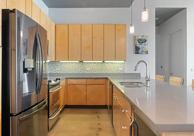 Photo 2 of Condo for sale at 507 Sabine St #605, Austin, TX 78701 | MLS# 9240122 | Listing updated on 2026-10-08