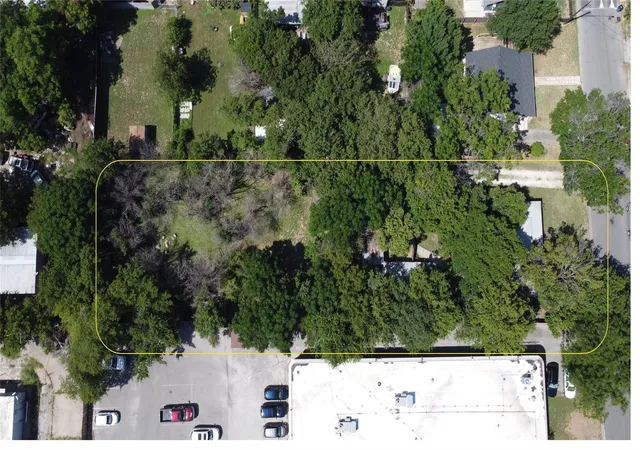 2nd image of 4907 Harmon Ave, Austin, TX 78751 | MLS# 5659440