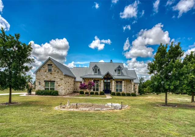 Photo 1 of Single family home for sale at 114 Big Sky, Burnet, TX 78611 | MLS# 5957973 | Listing updated on 2026-07-20