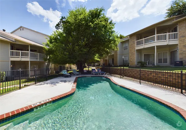 21st image of 2450 Wickersham Ln #501, Austin, TX 78741 | MLS# 1540219