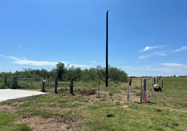 Photo 1 of Land for sale at 2600 Cr 466, Elgin, TX 78621 | MLS# 4667358 | Listing updated on 2026-10-08