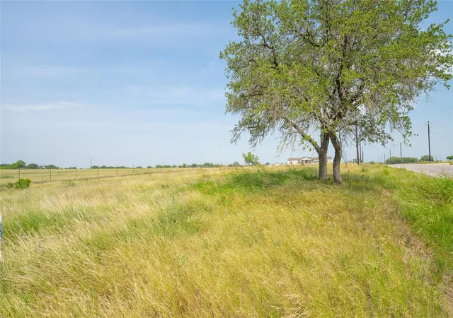 4th image of 300 Altidore Ave, Dale, TX 78616 | MLS# 8095413