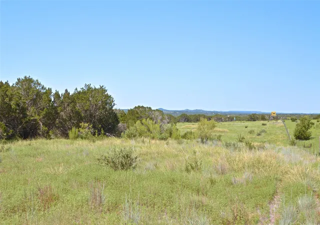 Photo 3 of House for sale at 2 Cr 2268 Rd, Lampasas, TX 76550 | MLS# 6290713 | Listing updated on 2026-07-06