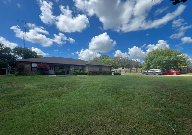 Photo 2 of Single family home for sale at 4881 County Rd #104, Copperas Cove, TX 76522 | MLS# 5119663 | Listing updated on 2024-09-04