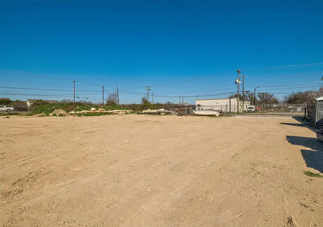 16th image of 1401 Mooreland Dr, Austin, TX 78748 | MLS# 3587552