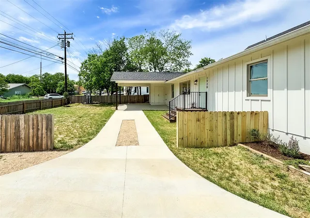 Photo 1 of Single family home for sale at 1928 Miles Ave #1, Austin, TX 78745 | MLS# 4050133 | Listing updated on 2026-10-14