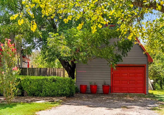 5th image of 123 El Camino River Rd, Bastrop, TX 78602 | MLS# 7206387