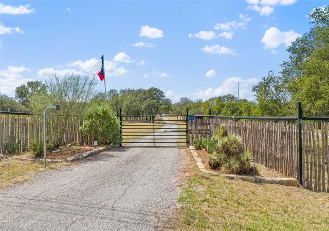 Photo 1 of Land for sale at 2631 N Us 281 Hwy, Johnson City, TX 78636 | MLS# 6351882 | Listing updated on 2026-08-31