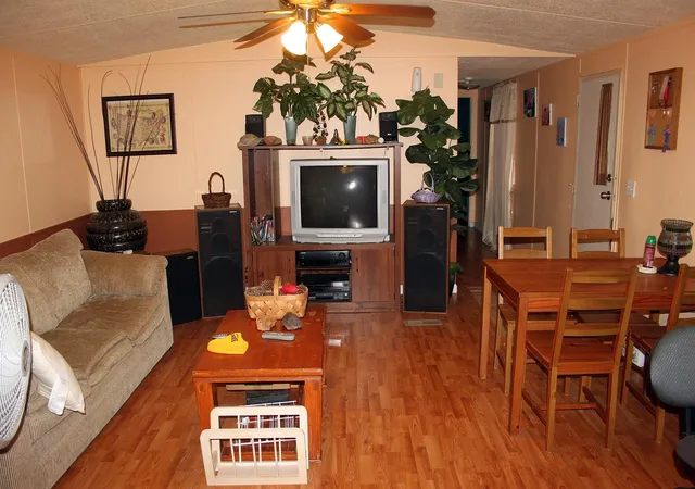 4th image of 720 Green Acre Dr, Dale, TX 78616 | MLS# 8636458