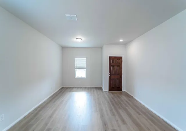 2nd image of 508 Bobcat Creek Dr, Jarrell, TX 76537 | MLS# 7972805