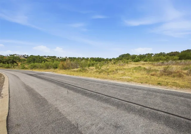 3rd image of 621 Bosque Trl, Marble Falls, TX 78654 | MLS# 9641829