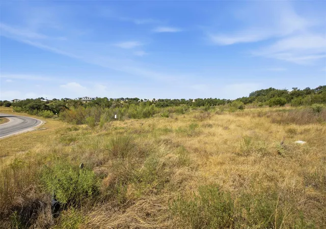 5th image of 621 Bosque Trl, Marble Falls, TX 78654 | MLS# 9641829