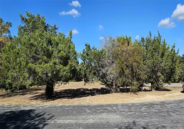 3rd image of 15100 Falcon Dr, Austin, TX 78734 | MLS# 9919150