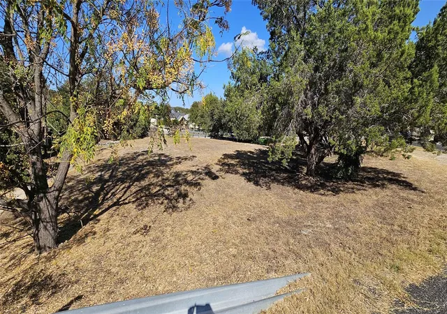 4th image of 15100 Falcon Dr, Austin, TX 78734 | MLS# 9919150