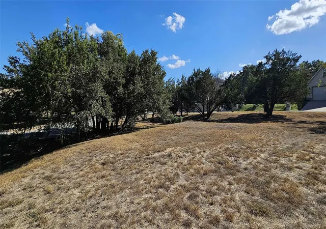 10th image of 15100 Falcon Dr, Austin, TX 78734 | MLS# 9919150