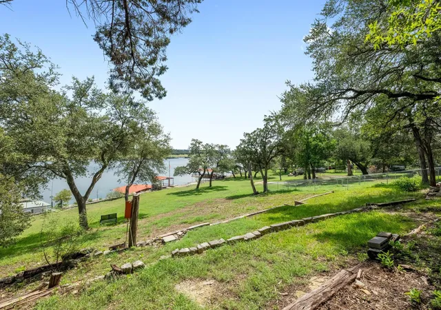 Homes for sale in Spicewood, TX | 20926 W Lakeshore Dr, Spicewood, TX 78669 | MLS# 5154180