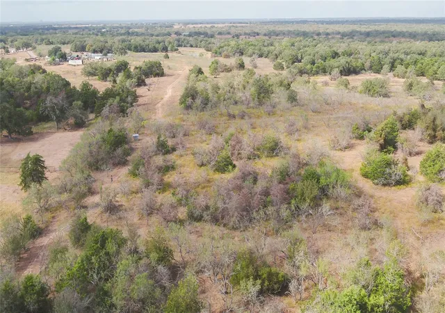 40th image of 2054 County Road 334, Rockdale, TX 76567 | MLS# 5508030