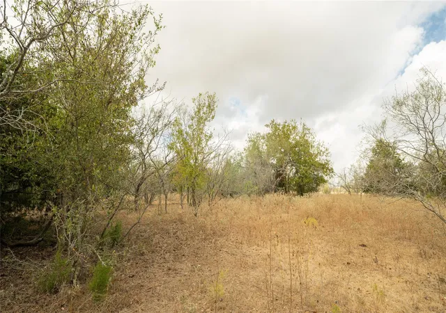 5th image of 2054 County Road 334, Rockdale, TX 76567 | MLS# 5508030