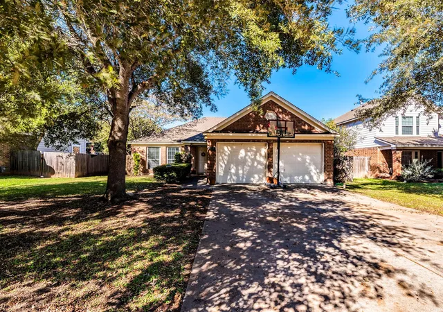 2nd image of 172 Winter St, Kyle, TX 78640 | MLS# 4564916