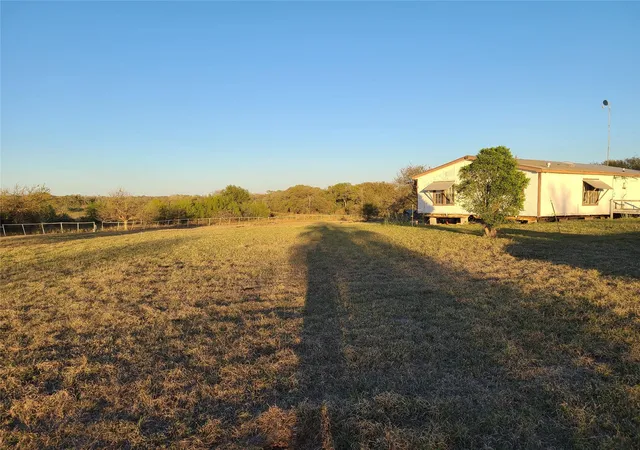 2nd image of 1023 Sierra Dr, Lockhart, TX 78644 | MLS# 8579980