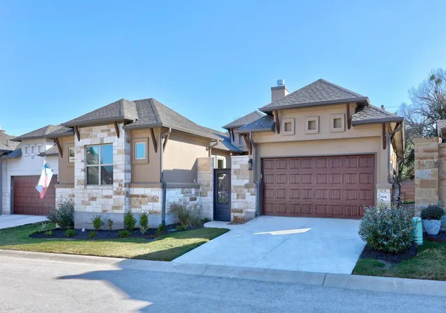 1st image of 604 Bottlebrush Dr, Georgetown, TX 78628 | MLS# 7097235