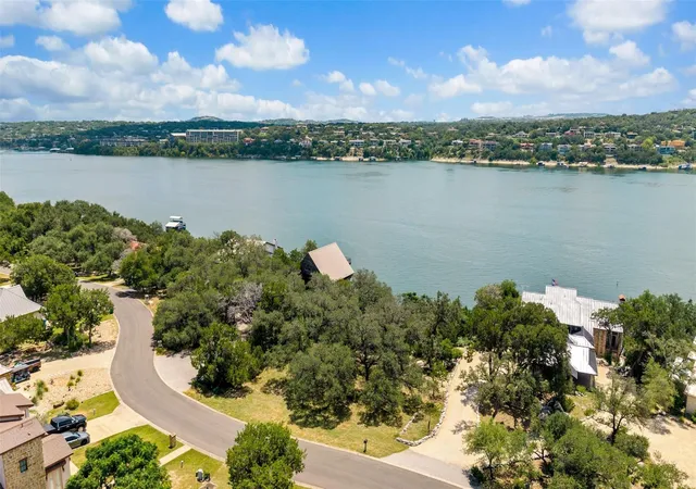 Photo 3 of Land for sale at 18401 Lakepoint Cir, Lago Vista, TX 78645 | MLS# 6133839 | Listing updated on 2026-08-06