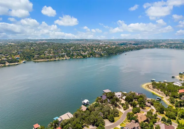 Photo 1 of Land for sale at 18401 Lakepoint Cir, Lago Vista, TX 78645 | MLS# 6133839 | Listing updated on 2026-10-26