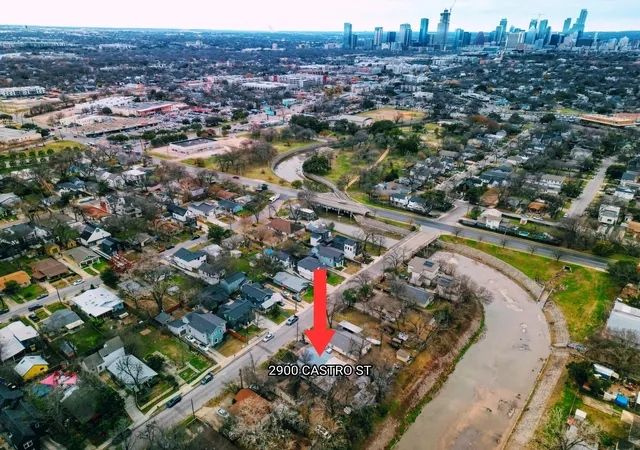 2nd image of 2900 Castro St, Austin, TX 78702 | MLS# 7760710