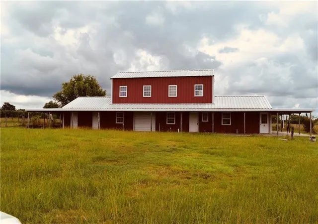 Homes for sale in Paige, TX | 1409 Antioch Rd, Paige, TX 78659 | MLS# 1290318
