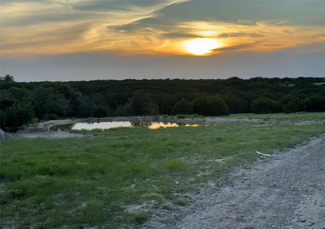 Photo 2 of Single family home for sale at 5450 County Rd 202, Lampasas, TX 76550 | MLS# 8562801 | Listing updated on 2026-07-13
