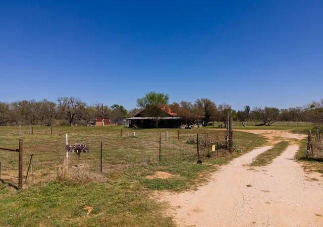 Homes for sale in San Saba, TX | 4723 Cr 117, San Saba, TX 76877 | MLS# 6139749