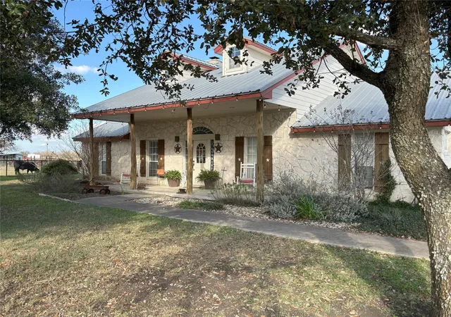 Photo 4 of House for sale at 2401 County Rd 130, Hutto, TX 78634 | MLS# 9031204 | Listing updated on 2026-08-28
