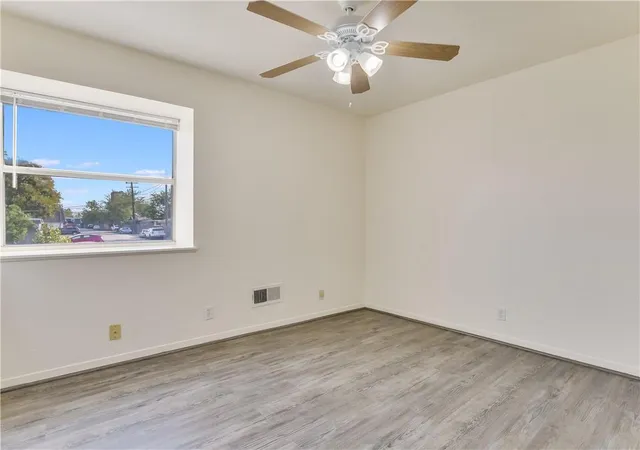 2nd image of 2804 Westhill Dr, Austin, TX 78704