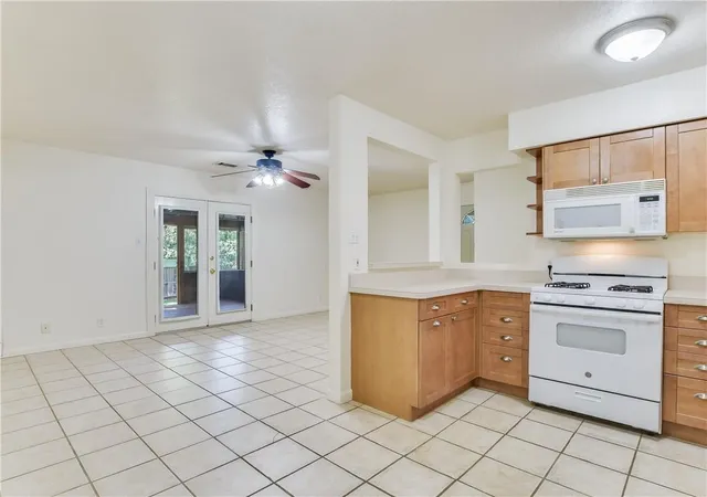 4th image of 2804 Westhill Dr, Austin, TX 78704