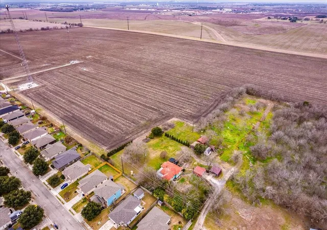 1st image of 530 Continental Dr, Seguin, TX 78155 | MLS# 7785174