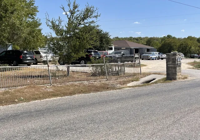 1st image of 1000 Heidenreich Ln, Kyle, TX 78640 | MLS# 3047965