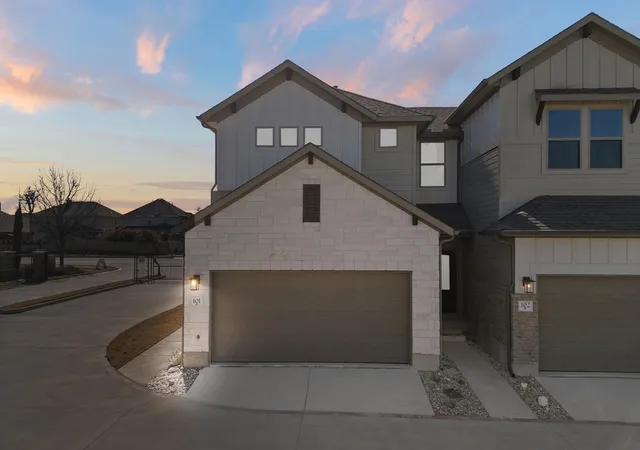 Listing Photo 1 - Condo for sale in building located at 2500 Forest Creek Dr, Round Rock, TX 78665 - Unit #101