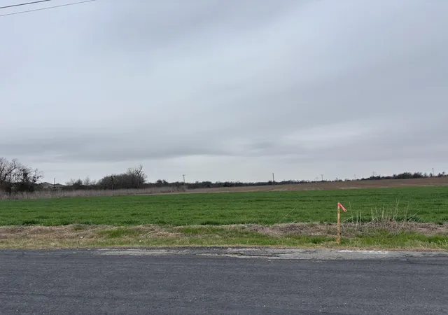 Photo 4 of Land for sale at 1901 Cr332 Ct, Jarrell, TX 76537 | MLS# 7916291 | Listing updated on 2026-03-24
