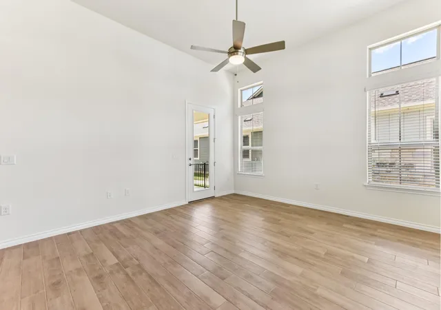 4th image of 104 Maceo Wy, San Marcos, TX 78666