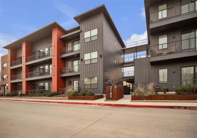 Photo 2 of Condo for sale at 2165 Gabriels Pl #1105, New Braunfels, TX 78130 | MLS# 5071969 | Listing updated on 2026-08-06