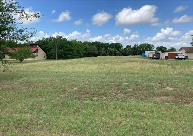 Photo 2 of Land for sale at Tbd 304 Hwy, Bastrop, TX 78602 | MLS# 1140605 | Listing updated on 2026-08-22
