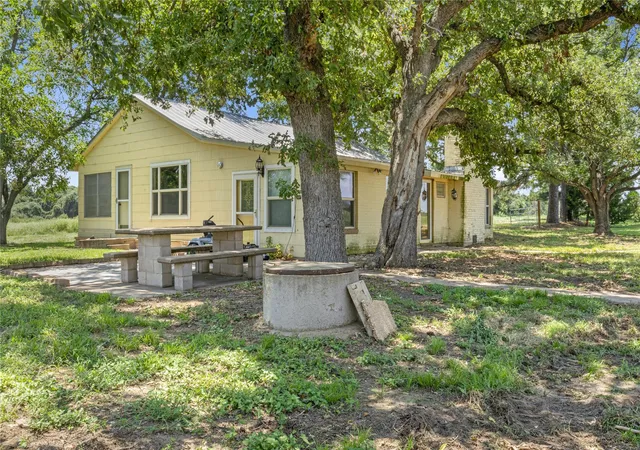 Photo 4 of Sale Pending at 451 Pleasant Grove Rd, Elgin, TX 78621 | MLS# 3821433 | Listing updated on 2026-04-03