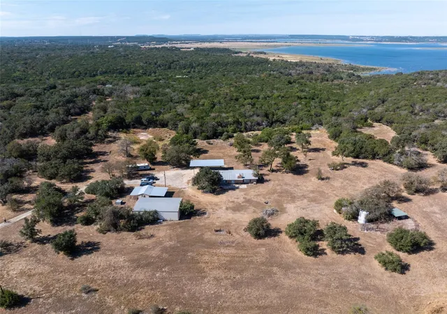 2nd image of 8520 Brewer Ln, Salado, TX 76571 | MLS# 3908197