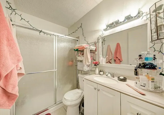 15th image of 1010 W 23 St #15, Austin, TX 78705 | MLS# 2973493