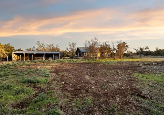 17th image of 3003 Old Red Ranch Rd, Dripping Springs, TX 78620 | MLS# 8710528