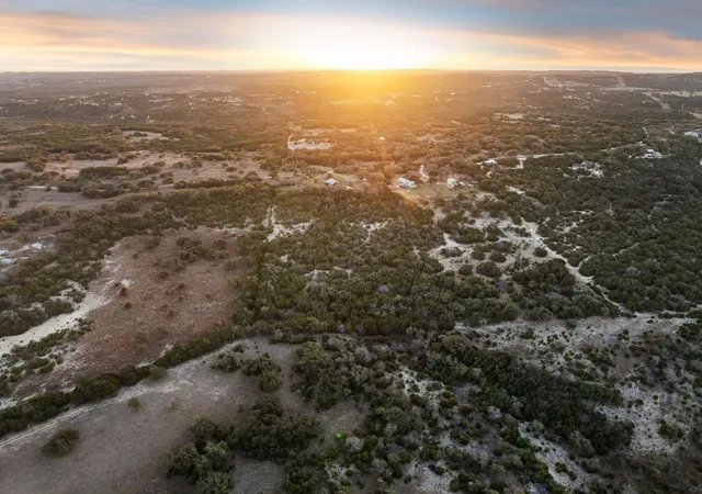 5th image of 3003 Old Red Ranch Rd, Dripping Springs, TX 78620 | MLS# 8710528